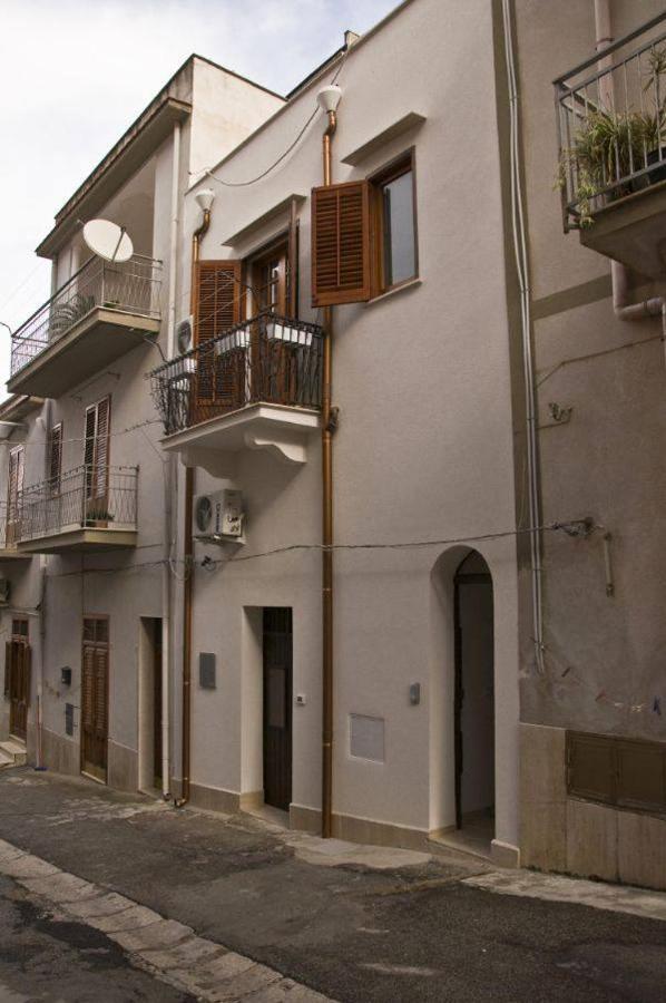 Casa Vacanza Raggio Di Sole Кастелламмаре-дель-Голфо Экстерьер фото